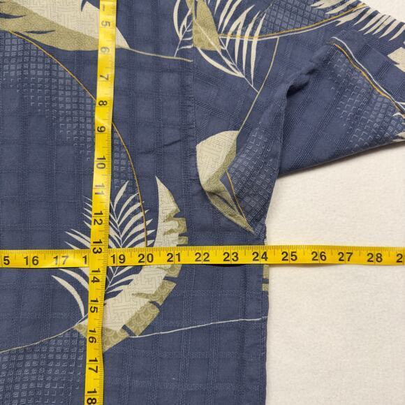 Tommy Bahama Mens Size XL 100% Silk Blue & White Print Hawaiian Camp Shirt - Picture 6 of 8